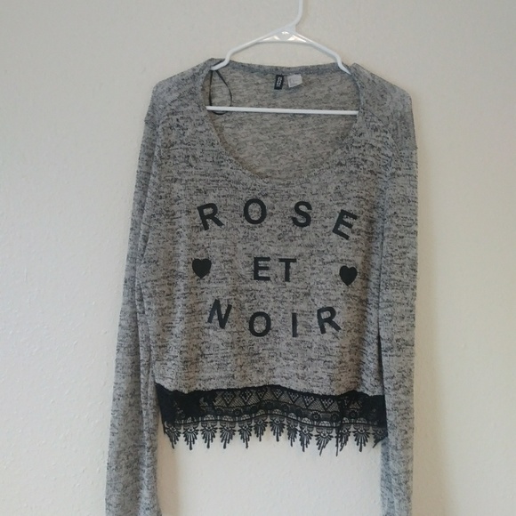 H&M Divided Gray and Black Crop Top - Picture 2 of 8